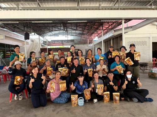 พช.เมืองฉะเชิงเทรา ดำเนินโครงการการขับเคลื่อนกิจกรรมพัฒนาวิถีชีวิตเศรษฐกิจพอเพียงในระดับหมู่บ้าน