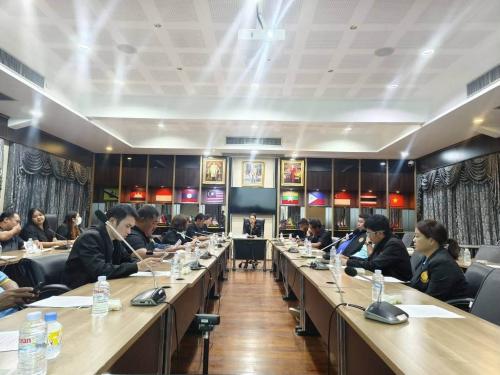 สพอ.เมืองฉะเชิงเทรา ร่วมประชุมคณะกรรมการเครือข่ายกองทุนแม่ของแผ่นดินจังหวัดฉะเชิงเทรา ครั้งที่ 1/2569 ขับเคลื่อนชุมชนเข้มแข็ง ห่างไกลยาเสพติด